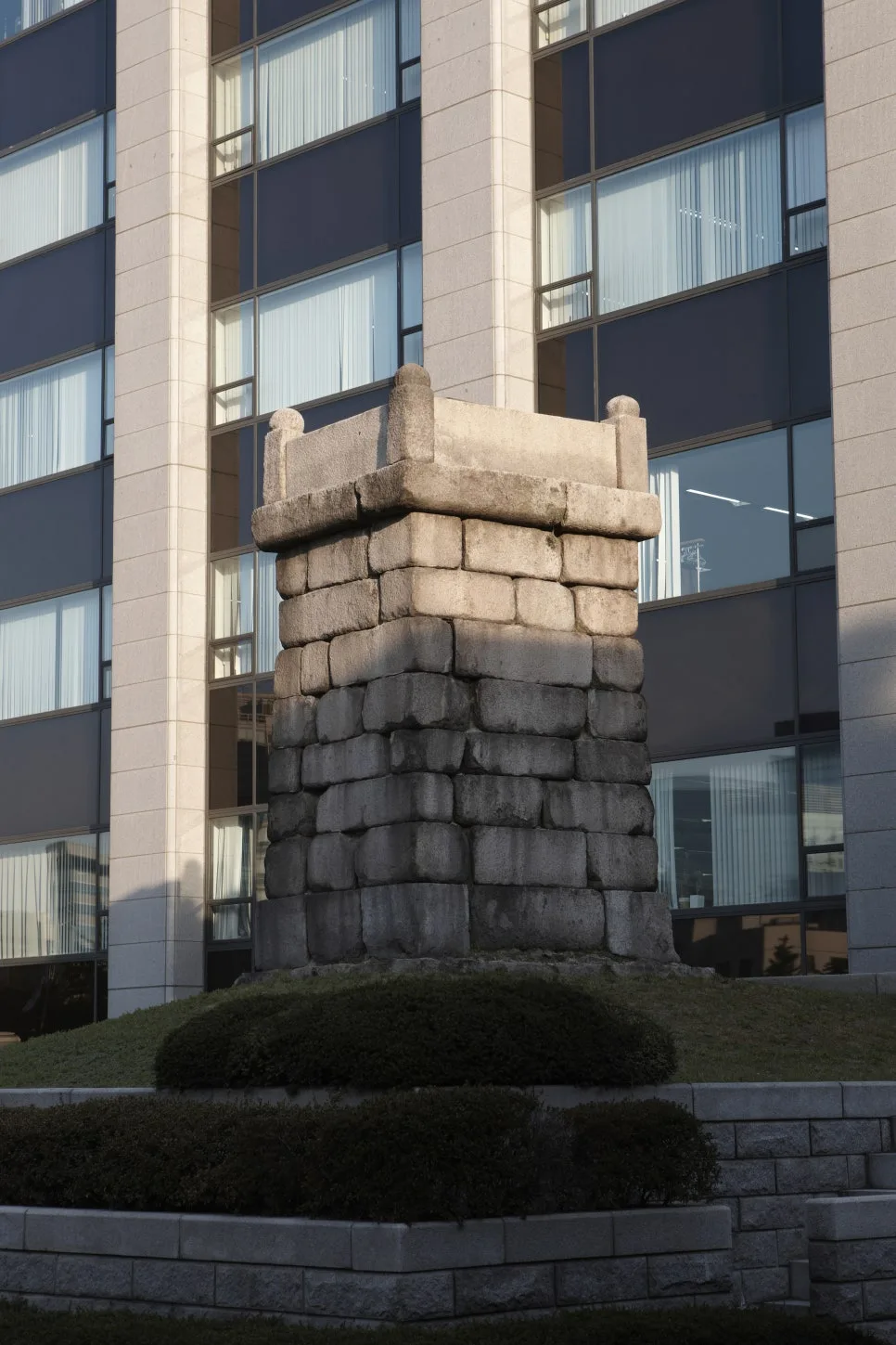 서울 관상감 관천대. 출처: 한국민족문화대백과사전